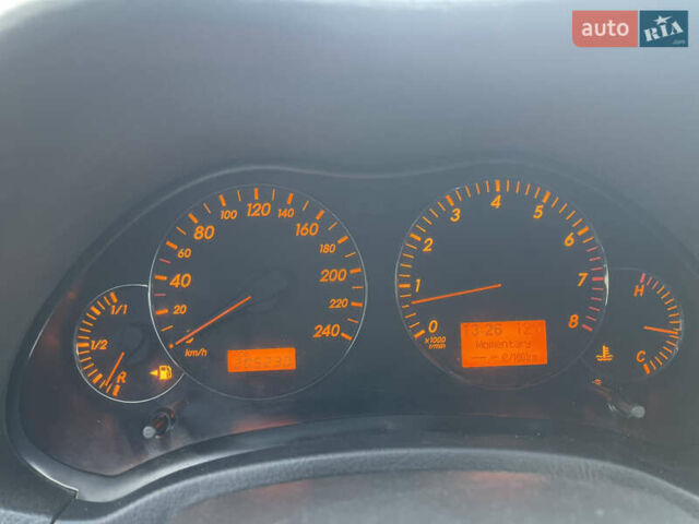 Серый Тойота Авенсис, объемом двигателя 1.8 л и пробегом 204 тыс. км за 6650 $, фото 26 на Automoto.ua