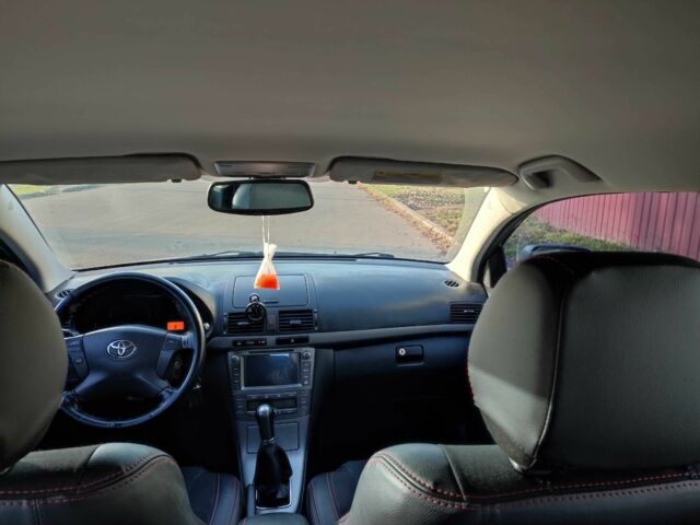 Серый Тойота Авенсис, объемом двигателя 1.8 л и пробегом 191 тыс. км за 7000 $, фото 10 на Automoto.ua