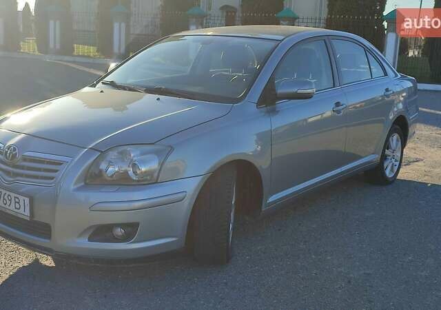 Сірий Тойота Авенсіс, об'ємом двигуна 1.8 л та пробігом 286 тис. км за 7000 $, фото 1 на Automoto.ua