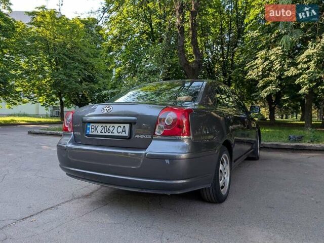 Сірий Тойота Авенсіс, об'ємом двигуна 1.8 л та пробігом 266 тис. км за 7600 $, фото 6 на Automoto.ua