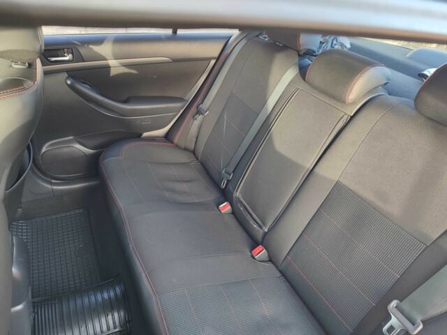 Серый Тойота Авенсис, объемом двигателя 1.8 л и пробегом 191 тыс. км за 7000 $, фото 14 на Automoto.ua