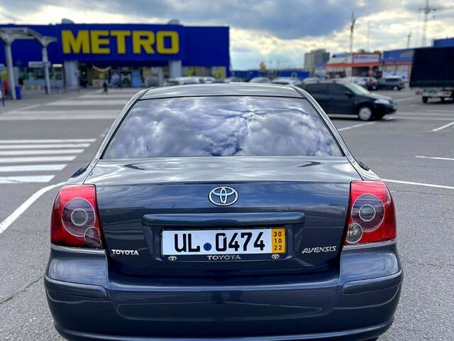 Сірий Тойота Авенсіс, об'ємом двигуна 1.8 л та пробігом 204 тис. км за 6650 $, фото 2 на Automoto.ua