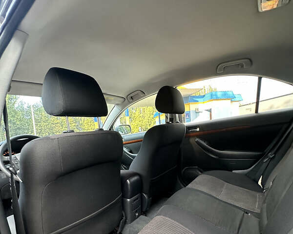 Серый Тойота Авенсис, объемом двигателя 2 л и пробегом 210 тыс. км за 6800 $, фото 14 на Automoto.ua