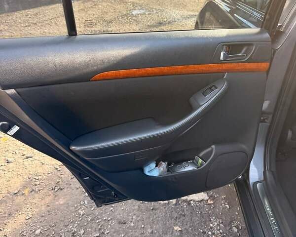 Серый Тойота Авенсис, объемом двигателя 1.8 л и пробегом 260 тыс. км за 6300 $, фото 20 на Automoto.ua