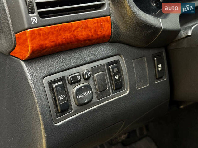 Серый Тойота Авенсис, объемом двигателя 2 л и пробегом 127 тыс. км за 7490 $, фото 16 на Automoto.ua