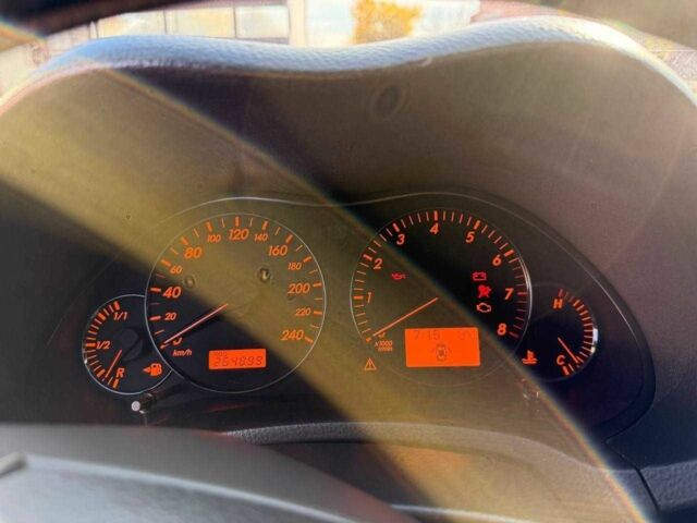Серый Тойота Авенсис, объемом двигателя 1.8 л и пробегом 260 тыс. км за 6500 $, фото 11 на Automoto.ua