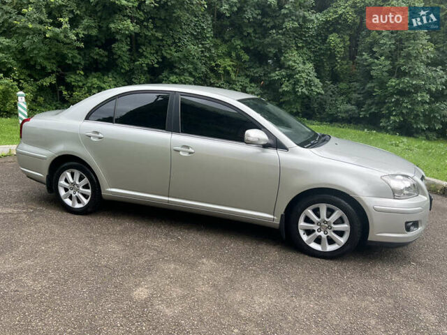 Серый Тойота Авенсис, объемом двигателя 1.8 л и пробегом 225 тыс. км за 7950 $, фото 18 на Automoto.ua