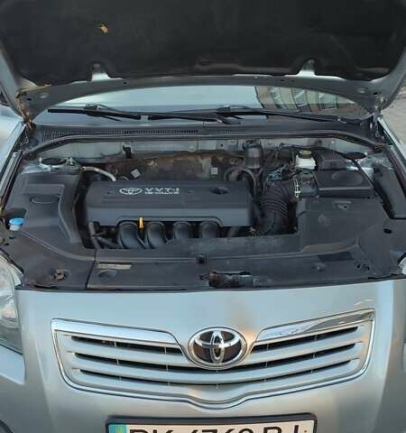 Сірий Тойота Авенсіс, об'ємом двигуна 1.8 л та пробігом 286 тис. км за 7000 $, фото 9 на Automoto.ua