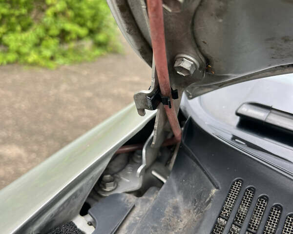 Серый Тойота Авенсис, объемом двигателя 1.8 л и пробегом 225 тыс. км за 7950 $, фото 45 на Automoto.ua