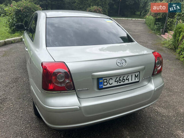 Серый Тойота Авенсис, объемом двигателя 1.8 л и пробегом 225 тыс. км за 7950 $, фото 12 на Automoto.ua