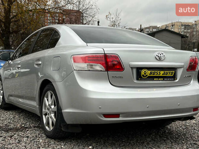 Серый Тойота Авенсис, объемом двигателя 1.99 л и пробегом 230 тыс. км за 9400 $, фото 3 на Automoto.ua