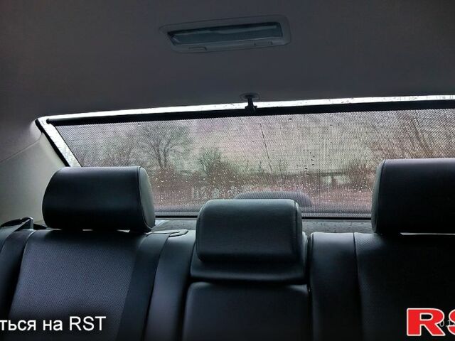 Серый Тойота Авенсис, объемом двигателя 2 л и пробегом 340 тыс. км за 10000 $, фото 13 на Automoto.ua