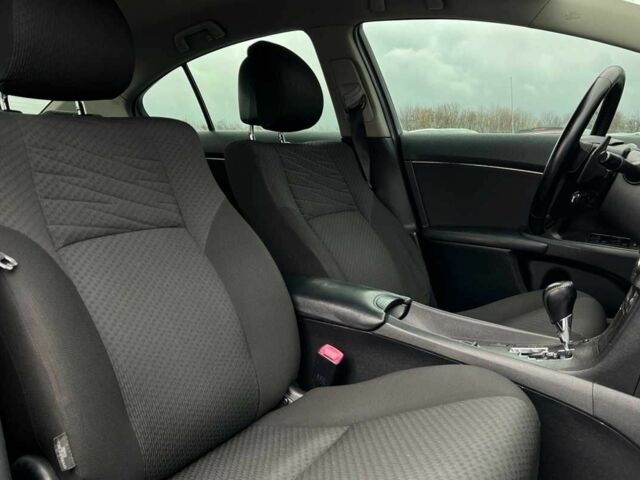 Серый Тойота Авенсис, объемом двигателя 2 л и пробегом 230 тыс. км за 9400 $, фото 14 на Automoto.ua