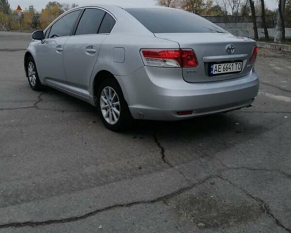 Серый Тойота Авенсис, объемом двигателя 1.8 л и пробегом 183 тыс. км за 8200 $, фото 7 на Automoto.ua
