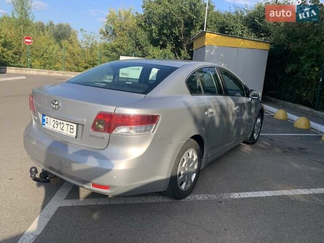 Серый Тойота Авенсис, объемом двигателя 1.8 л и пробегом 275 тыс. км за 7000 $, фото 14 на Automoto.ua