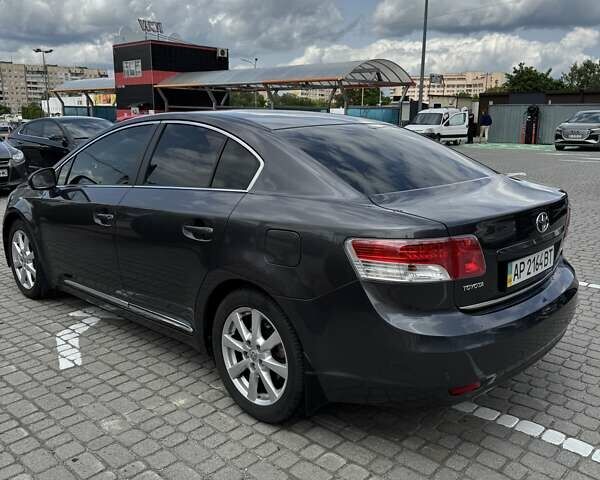 Сірий Тойота Авенсіс, об'ємом двигуна 2.01 л та пробігом 116 тис. км за 10500 $, фото 11 на Automoto.ua