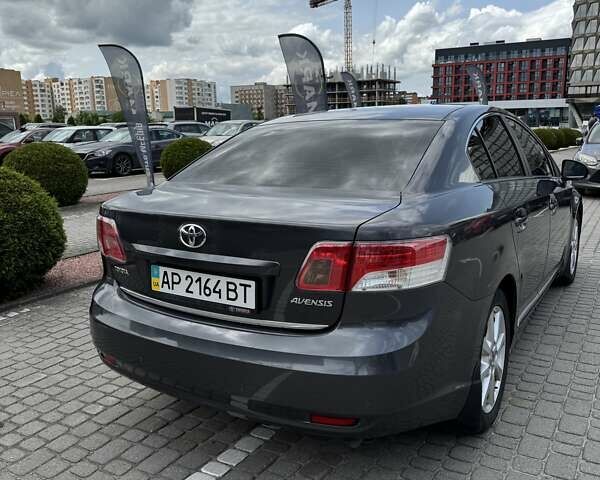 Сірий Тойота Авенсіс, об'ємом двигуна 2.01 л та пробігом 116 тис. км за 10500 $, фото 8 на Automoto.ua