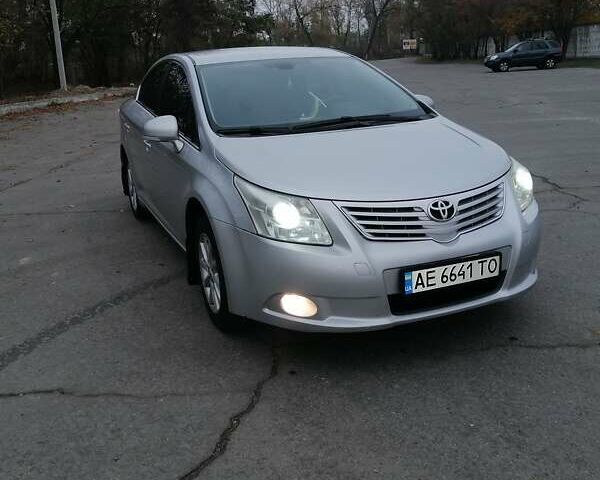 Серый Тойота Авенсис, объемом двигателя 1.8 л и пробегом 183 тыс. км за 8200 $, фото 6 на Automoto.ua