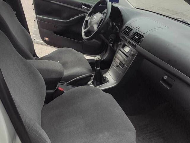 Серый Тойота Авенсис, объемом двигателя 0 л и пробегом 835 тыс. км за 4496 $, фото 4 на Automoto.ua