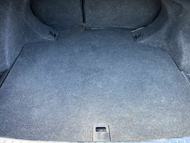 Серый Тойота Авенсис, объемом двигателя 1.8 л и пробегом 248 тыс. км за 7150 $, фото 12 на Automoto.ua