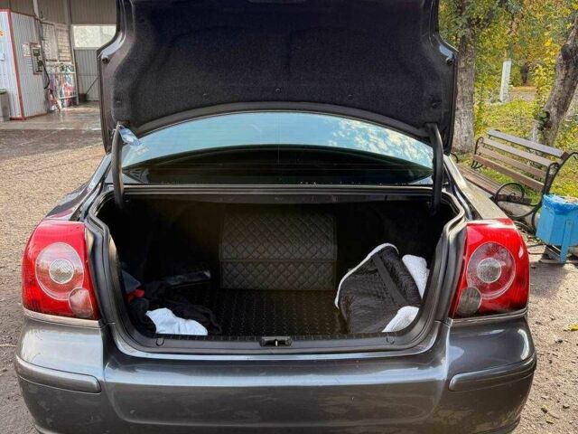 Серый Тойота Авенсис, объемом двигателя 1.8 л и пробегом 260 тыс. км за 6500 $, фото 14 на Automoto.ua