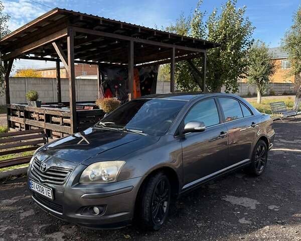 Серый Тойота Авенсис, объемом двигателя 1.8 л и пробегом 260 тыс. км за 6300 $, фото 1 на Automoto.ua