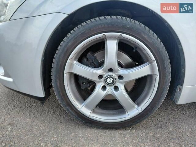 Сірий Тойота Авенсіс, об'ємом двигуна 2.23 л та пробігом 190 тис. км за 9999 $, фото 9 на Automoto.ua