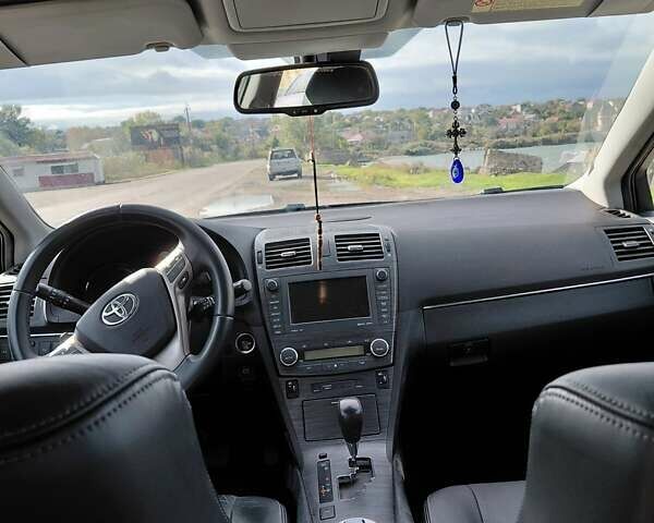 Сірий Тойота Авенсіс, об'ємом двигуна 2.23 л та пробігом 190 тис. км за 9999 $, фото 7 на Automoto.ua