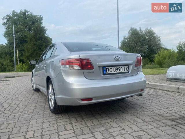 Серый Тойота Авенсис, объемом двигателя 2.2 л и пробегом 270 тыс. км за 9900 $, фото 13 на Automoto.ua