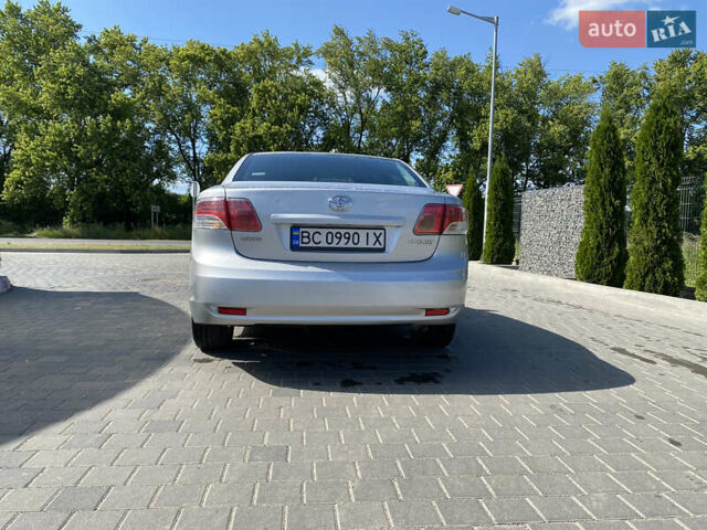 Серый Тойота Авенсис, объемом двигателя 2.2 л и пробегом 270 тыс. км за 9900 $, фото 11 на Automoto.ua