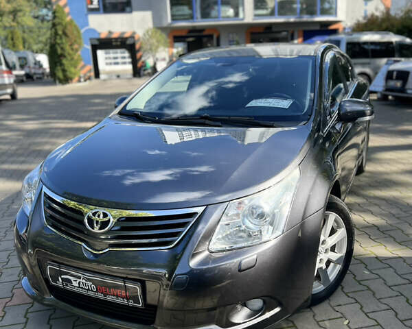 Сірий Тойота Авенсіс, об'ємом двигуна 1.99 л та пробігом 206 тис. км за 9800 $, фото 4 на Automoto.ua