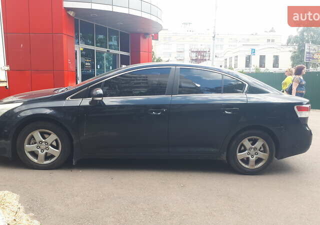 Сірий Тойота Авенсіс, об'ємом двигуна 1.8 л та пробігом 355 тис. км за 8500 $, фото 1 на Automoto.ua