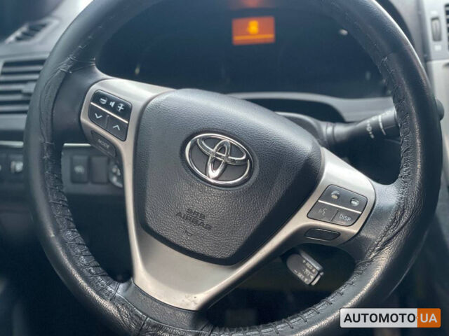 Серый Тойота Авенсис, объемом двигателя 2 л и пробегом 267 тыс. км за 8500 $, фото 9 на Automoto.ua