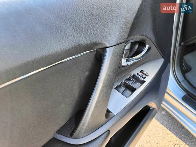 Серый Тойота Авенсис, объемом двигателя 1.8 л и пробегом 279 тыс. км за 6990 $, фото 33 на Automoto.ua