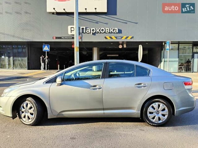 Серый Тойота Авенсис, объемом двигателя 1.8 л и пробегом 279 тыс. км за 6990 $, фото 9 на Automoto.ua