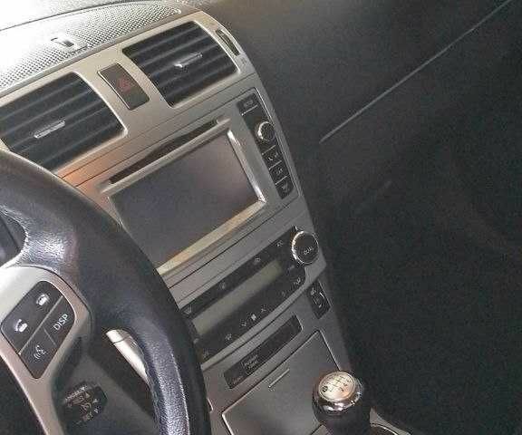 Серый Тойота Авенсис, объемом двигателя 2 л и пробегом 204 тыс. км за 8500 $, фото 11 на Automoto.ua