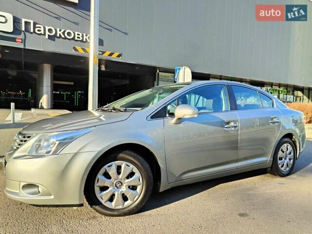 Серый Тойота Авенсис, объемом двигателя 1.8 л и пробегом 279 тыс. км за 6990 $, фото 8 на Automoto.ua