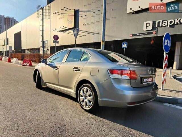 Серый Тойота Авенсис, объемом двигателя 1.8 л и пробегом 279 тыс. км за 6990 $, фото 12 на Automoto.ua