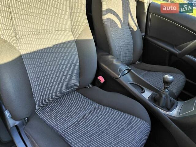 Серый Тойота Авенсис, объемом двигателя 1.8 л и пробегом 279 тыс. км за 6990 $, фото 48 на Automoto.ua