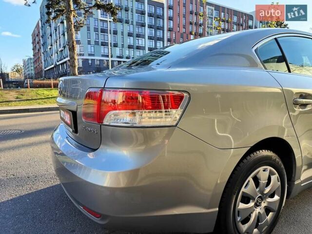 Серый Тойота Авенсис, объемом двигателя 1.8 л и пробегом 279 тыс. км за 6990 $, фото 20 на Automoto.ua