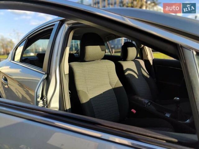 Серый Тойота Авенсис, объемом двигателя 1.8 л и пробегом 279 тыс. км за 6990 $, фото 29 на Automoto.ua