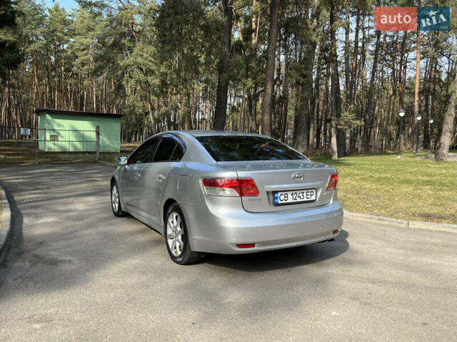 Серый Тойота Авенсис, объемом двигателя 1.8 л и пробегом 275 тыс. км за 8800 $, фото 7 на Automoto.ua