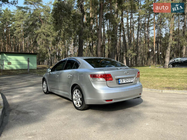 Серый Тойота Авенсис, объемом двигателя 1.8 л и пробегом 275 тыс. км за 8800 $, фото 8 на Automoto.ua