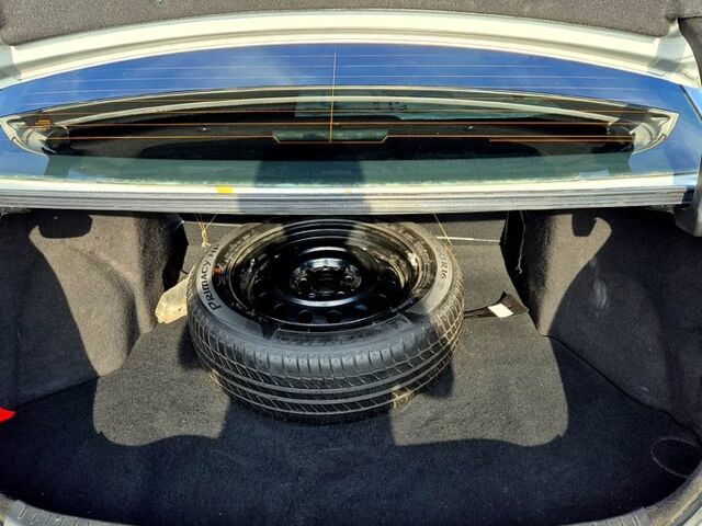 Серый Тойота Авенсис, объемом двигателя 1.8 л и пробегом 135 тыс. км за 11200 $, фото 11 на Automoto.ua