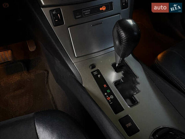 Серый Тойота Авенсис, объемом двигателя 1.8 л и пробегом 250 тыс. км за 11000 $, фото 11 на Automoto.ua