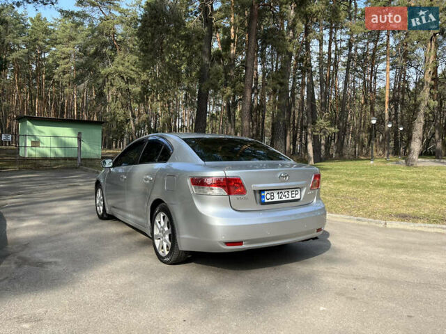 Серый Тойота Авенсис, объемом двигателя 1.8 л и пробегом 275 тыс. км за 8800 $, фото 6 на Automoto.ua