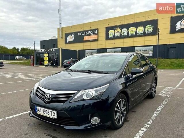 Серый Тойота Авенсис, объемом двигателя 2 л и пробегом 202 тыс. км за 10000 $, фото 12 на Automoto.ua