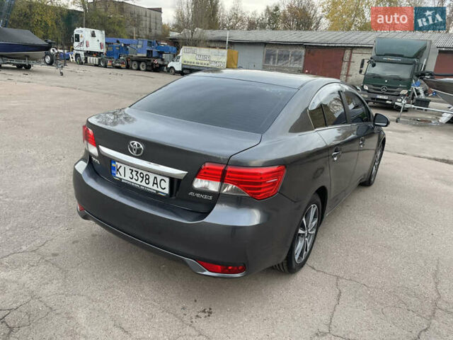 Серый Тойота Авенсис, объемом двигателя 2 л и пробегом 290 тыс. км за 11000 $, фото 6 на Automoto.ua