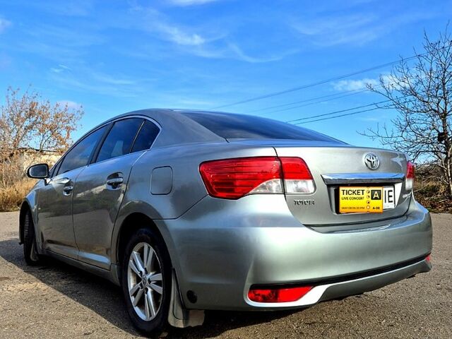 Серый Тойота Авенсис, объемом двигателя 1.8 л и пробегом 135 тыс. км за 11200 $, фото 10 на Automoto.ua