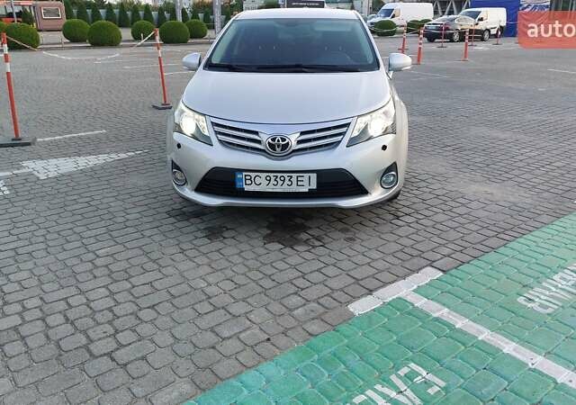 Сірий Тойота Авенсіс, об'ємом двигуна 2 л та пробігом 198 тис. км за 10800 $, фото 12 на Automoto.ua